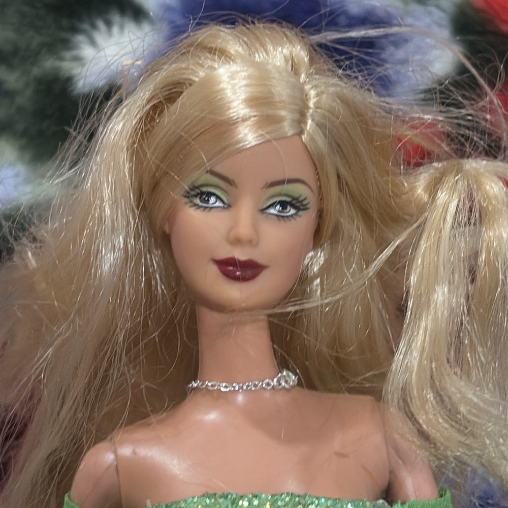 Barbie Dolls & Doll Playsets without Vintage 2002 Year Manufactured